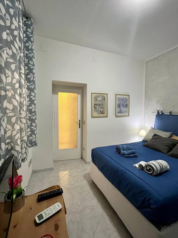 Vomero House With Free Parking 410 Cm Napoli Bagian luar foto